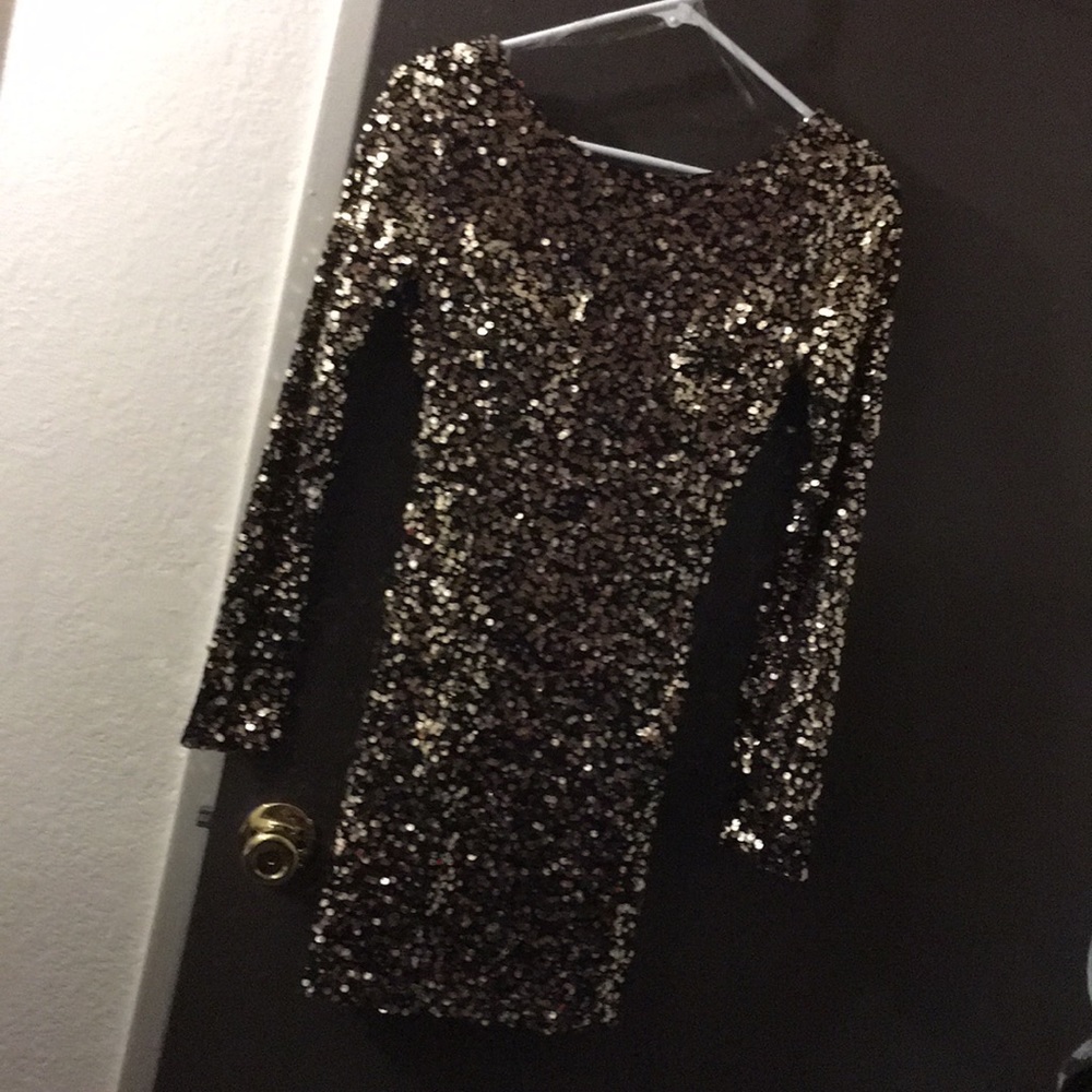 Sparkling gold dress